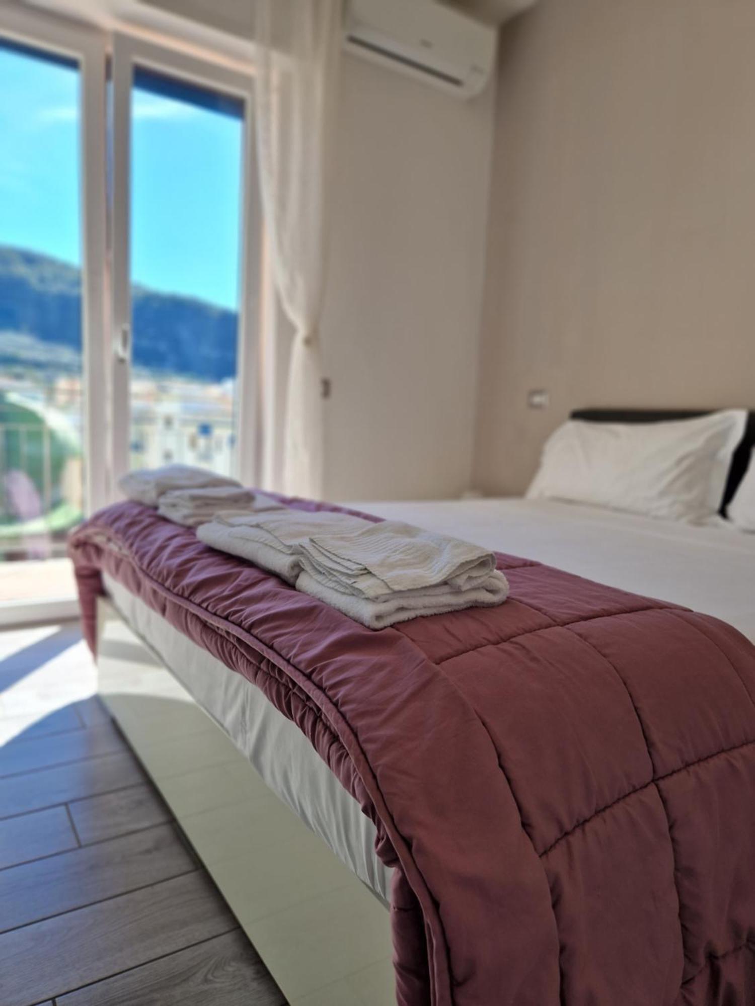 Casa Nelida, Sorrento Centre Appartement Buitenkant foto