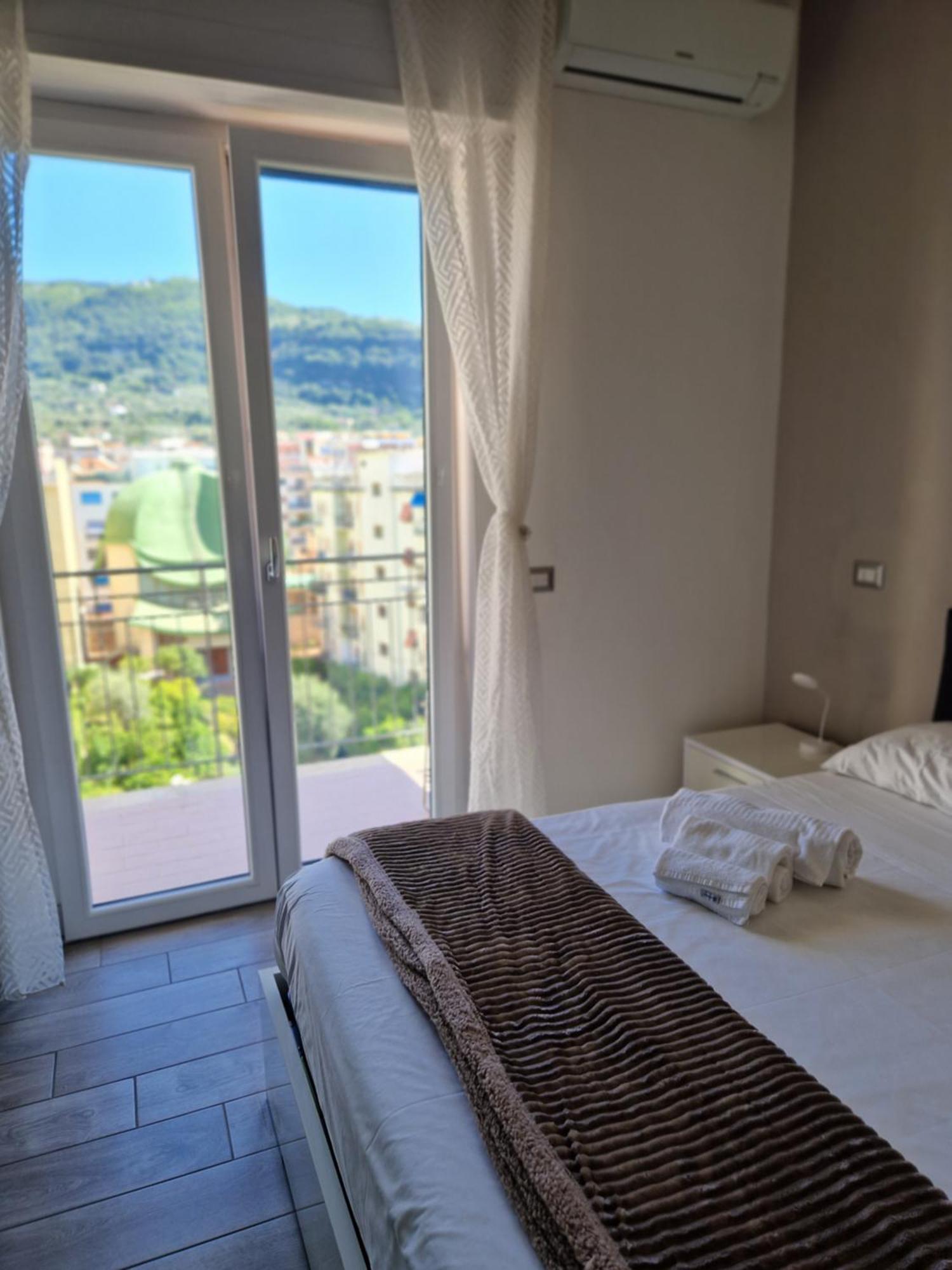 Casa Nelida, Sorrento Centre Appartement Kamer foto